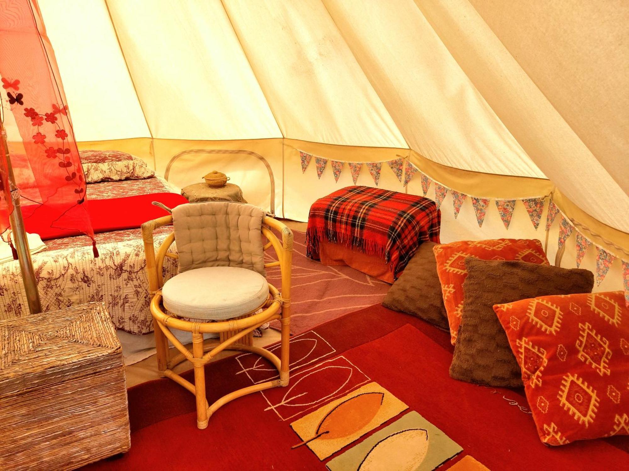 Luxury tent Bell Tent One Of Three To Rent Fully Equipped Private Equipped Kitchen Tents Too *