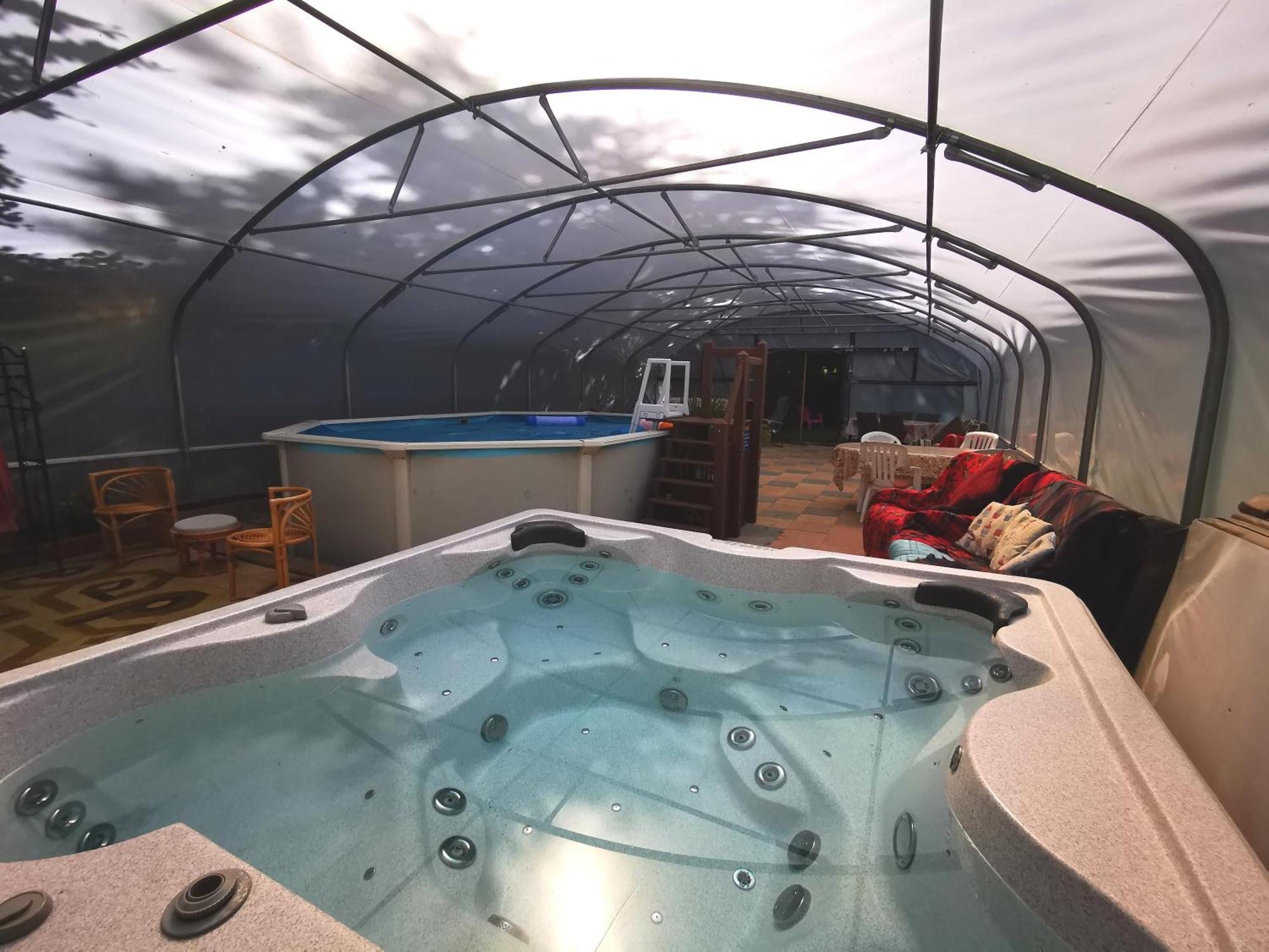 Luxury tent Bell Tent One Of Three To Rent Fully Equipped Private Equipped Kitchen Tents Too *